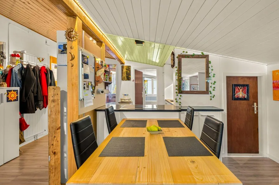 Charmant appartement de 2,5 pièces en mansarde dans un endroit calme - Votre nouveau foyer vous attend! – photo 6 sur 30