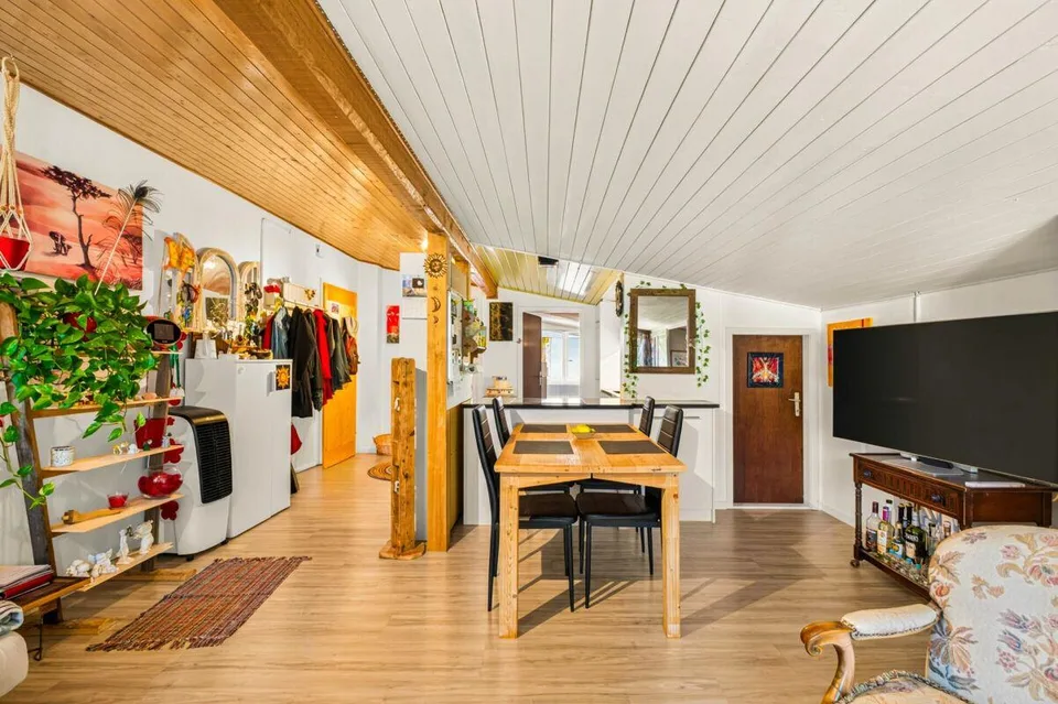 Charmant appartement de 2,5 pièces en mansarde dans un endroit calme - Votre nouveau foyer vous attend! – photo 7 sur 30