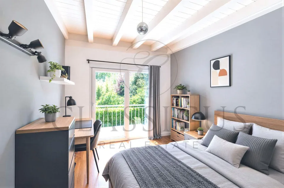 Maison familiale en pignon avec jardin privatif, véranda et 4 stationnements – photo 11 sur 26