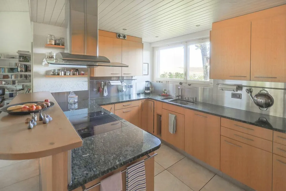 Ampia casa unifamiliare di 5,5 locali – foto 4 di 12