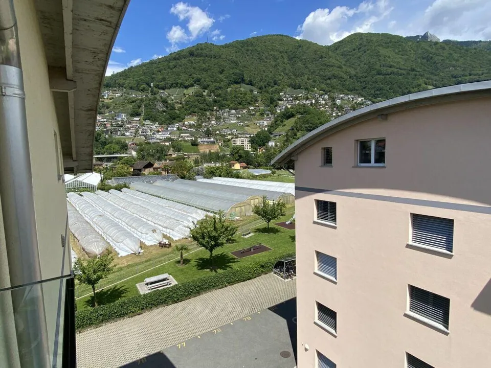 VENDESI A TENERO - Splendido attico con terrazzo privato di 92 m² – Foto 24 von 25