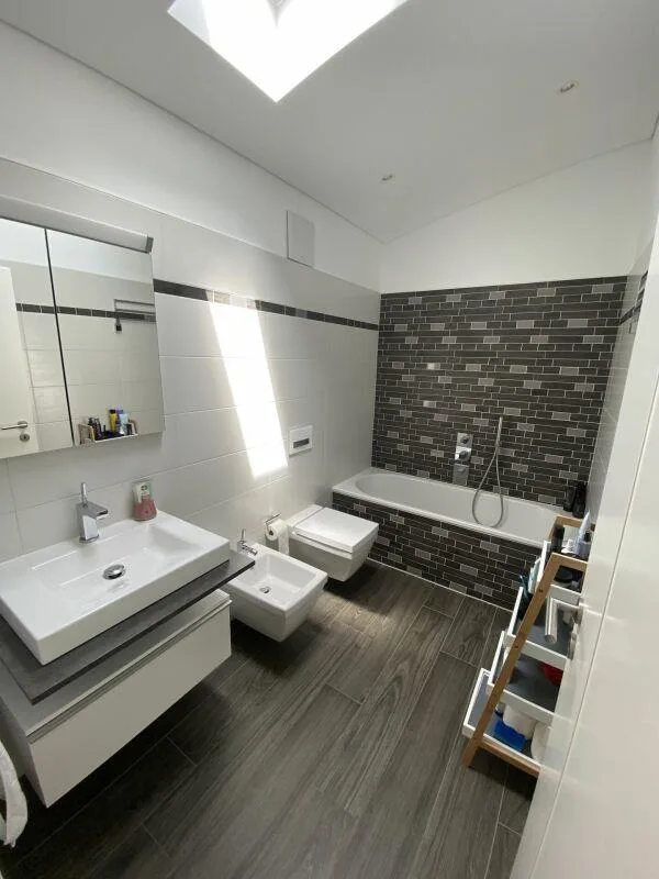 VENDESI A TENERO - Splendido attico con terrazzo privato di 92 m² – Foto 22 von 25