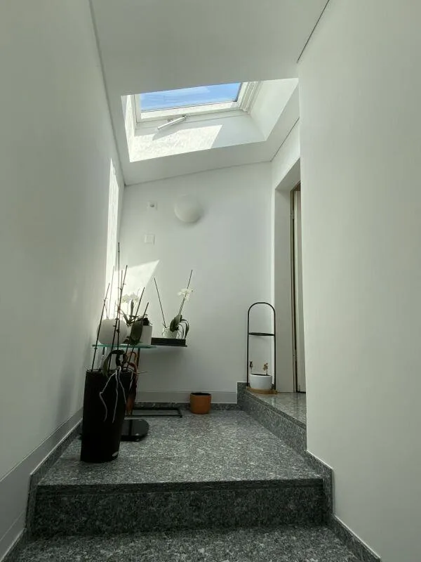 VENDESI A TENERO - Splendido attico con terrazzo privato di 92 m² – Foto 5 von 25