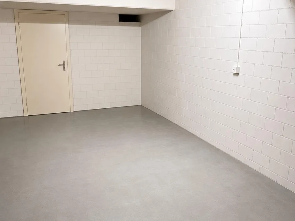 Grosszügiges 6½-Zimmer-Reihen-Eckhaus – foto 12 di 15
