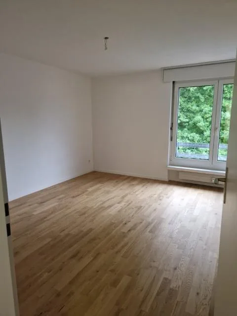 Attraktive 3.5-Zimmer-Wohnung mit Balkon im 6. OG