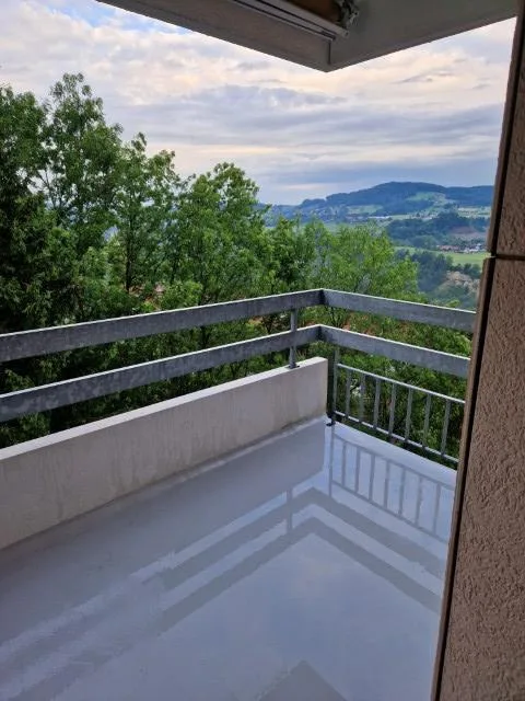 Attraktive 3.5-Zimmer-Wohnung mit Balkon im 6. OG