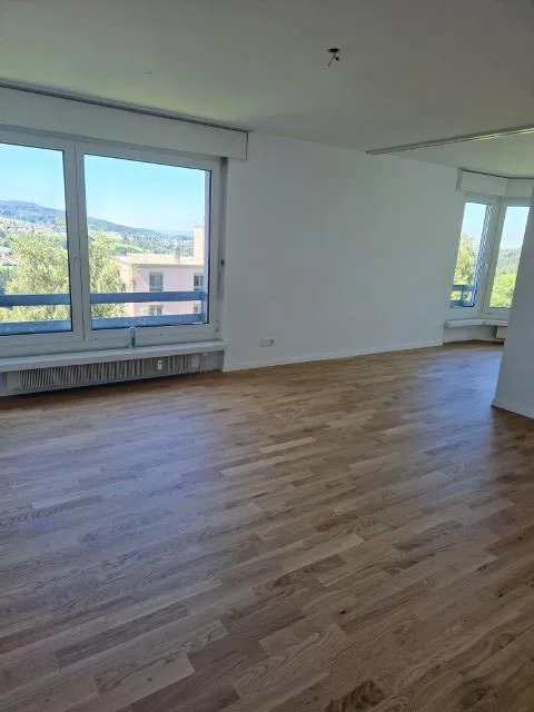 Helle 2-Zimmer-Wohnung im 4. OG an ruhiger, stadtnaher Lage