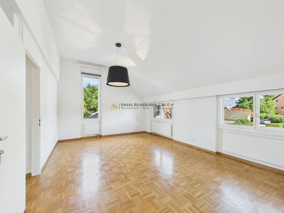 Maison de rêve pour les familles, maison élégante avec jardin à Ebmatingen
