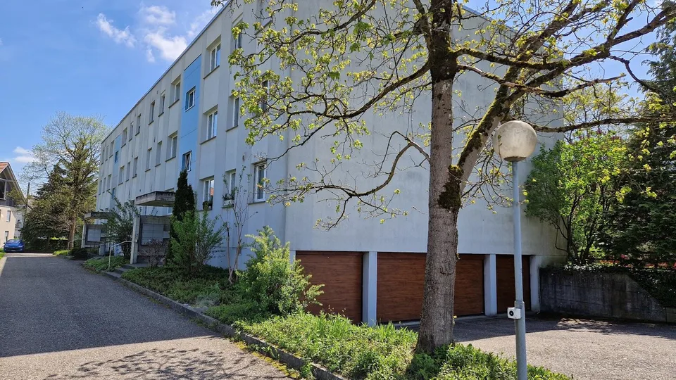 Geräumige 3.5 Zimmerwohnung an ruhiger Lage