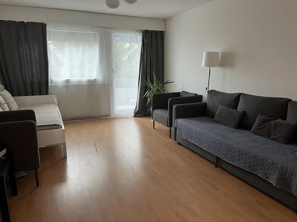 Geräumige 3.5 Zimmerwohnung an ruhiger Lage