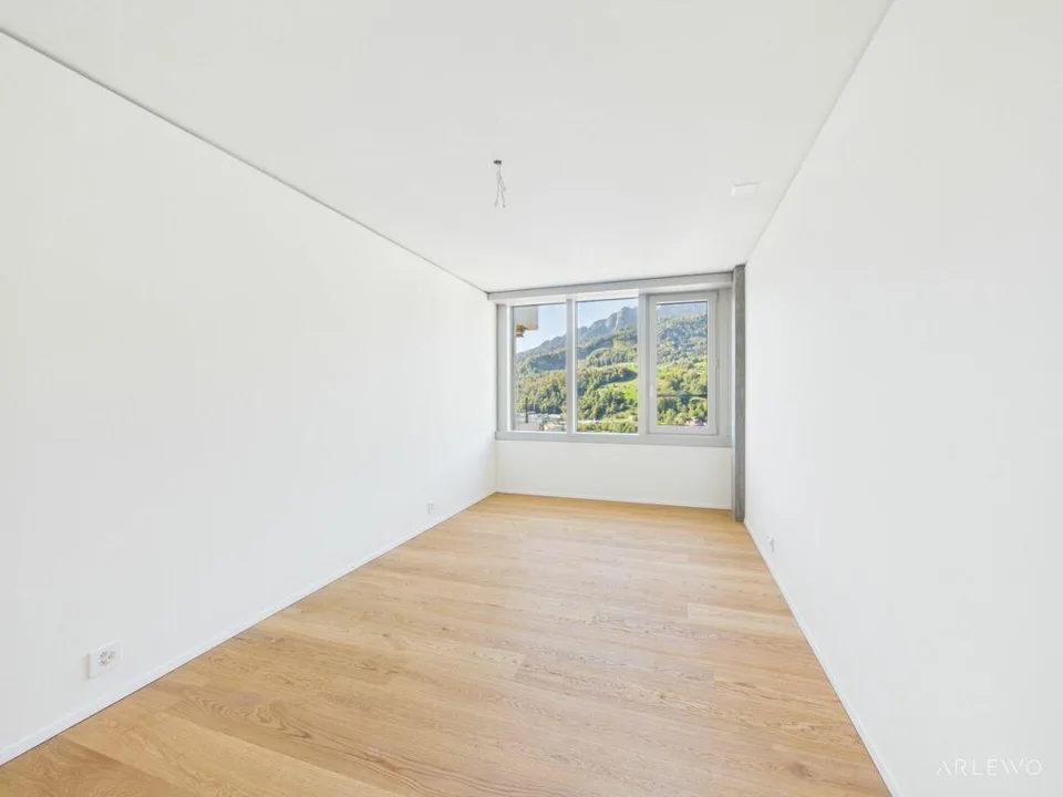 Über den Dächern von Kriens mit traumhafter Aussicht