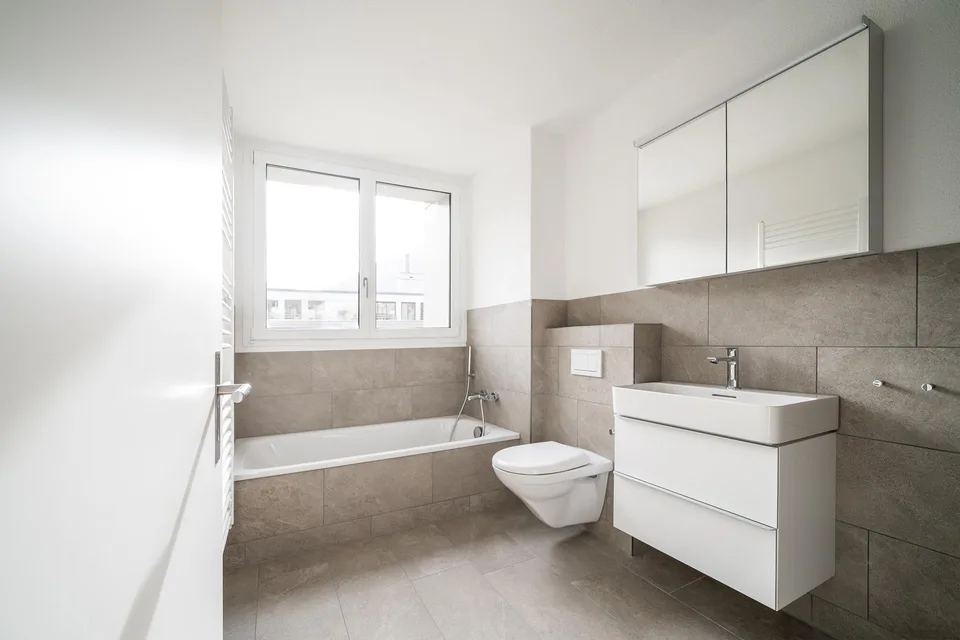 Grosszügige, komplett renovierte 5.5-Zimmer-Wohnung
