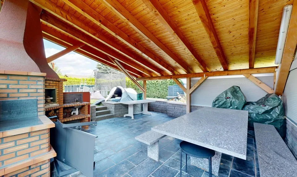 4-Zimmer-Haus mit privatem Garten und Mezzanin – Foto 9 von 11