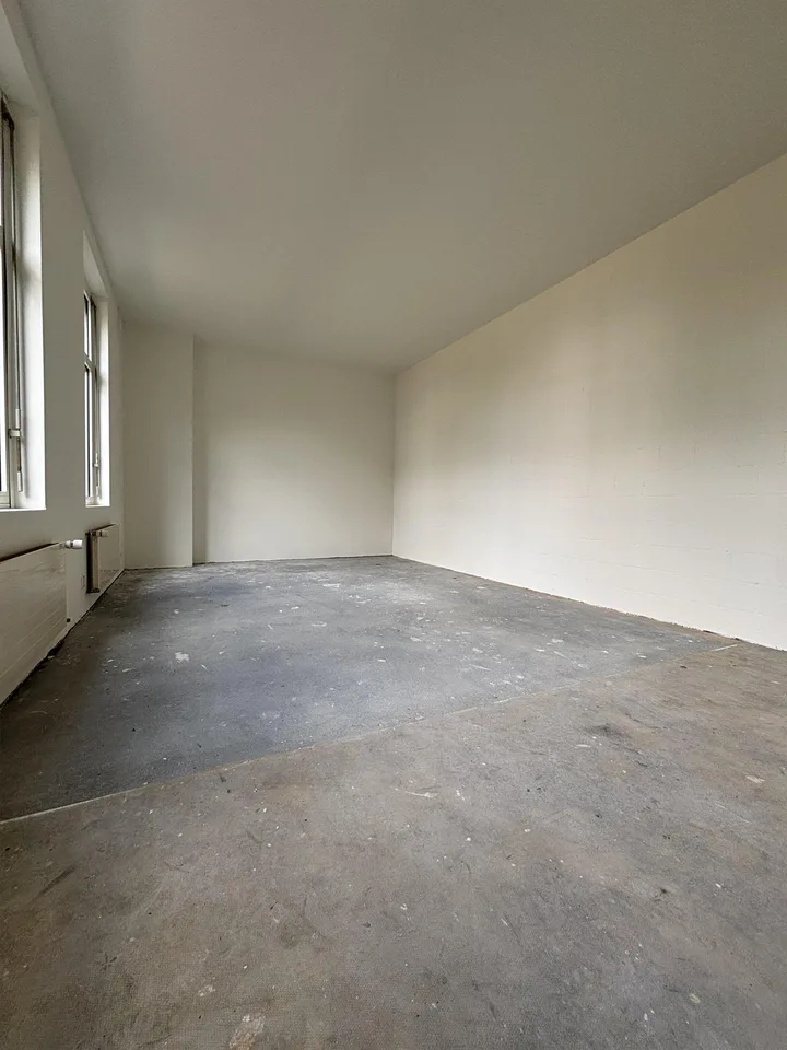 Gewerberaum mit 37 m² in Lupfig zu vermieten – photo 2 sur 2