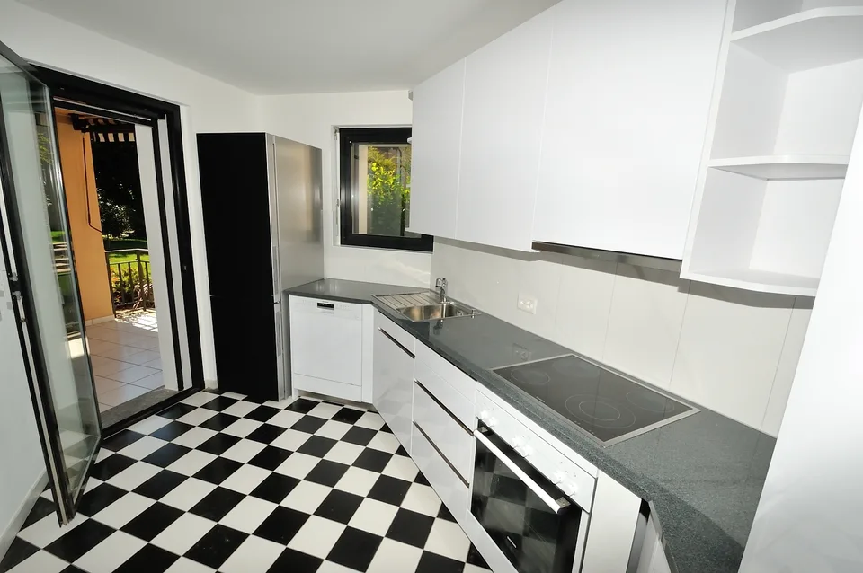 Aussergewöhnlich 3 ½ Zimmerwohnung - Spazioso e originale trilocale – Foto 3 von 9