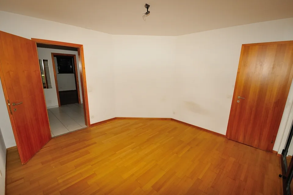 Aussergewöhnlich 3 ½ Zimmerwohnung - Spazioso e originale trilocale – Foto 5 von 9