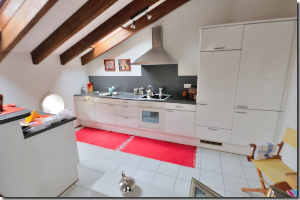 Originelle möblierte 3‑Zimmer‑ Duplex‑ Wohnung – Foto 7 von 10
