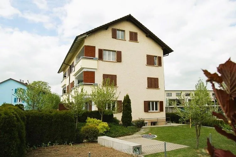 Preisgünstige 3 Zimmerwohnung
