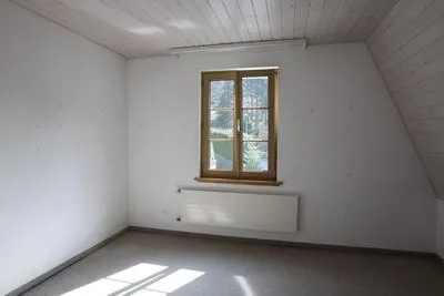Romantische Dachwohnung mit grossem, isoliertem Dachgeschoss