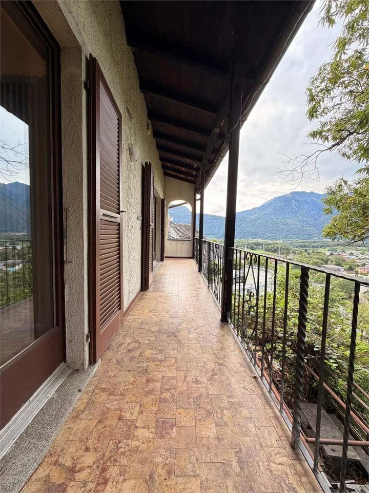 Casa Bifamigliare in vendita – Foto 10 von 12