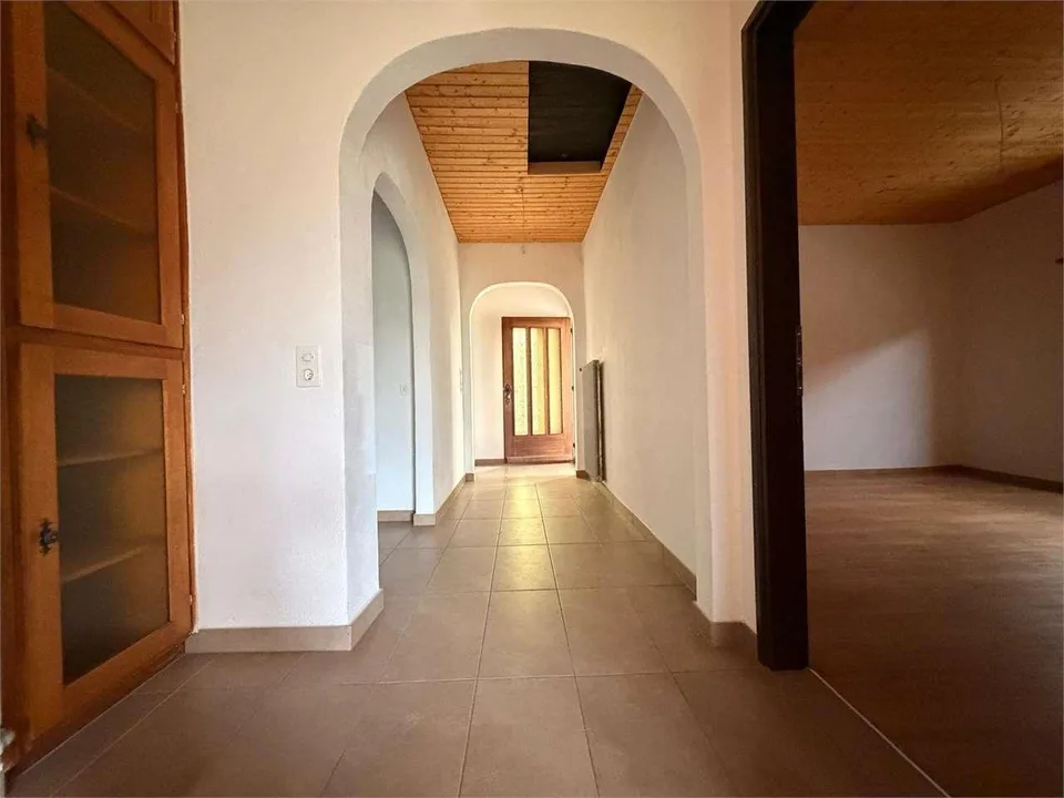 Casa Bifamigliare in vendita – Foto 3 von 12