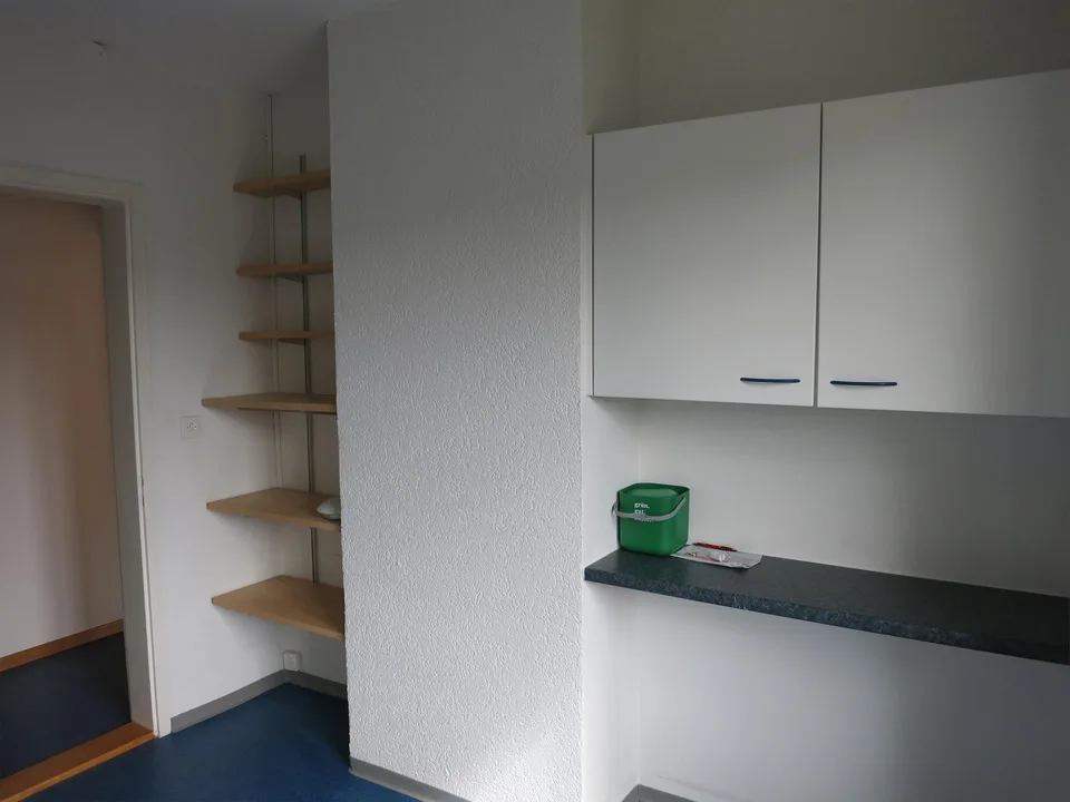 3-Zimmer-Altbau-Wohnung 3.OG – Foto 13 von 14