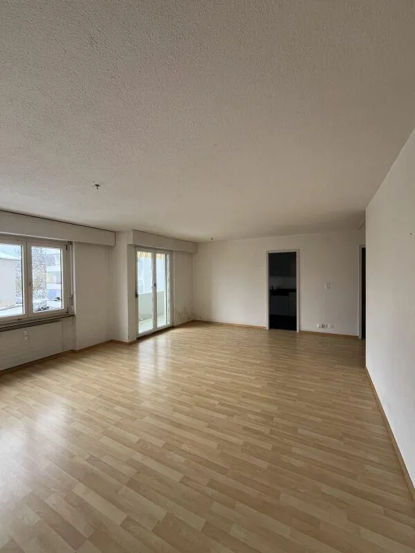 Preiswerte Wohnung mit Balkon an ruhiger Lage