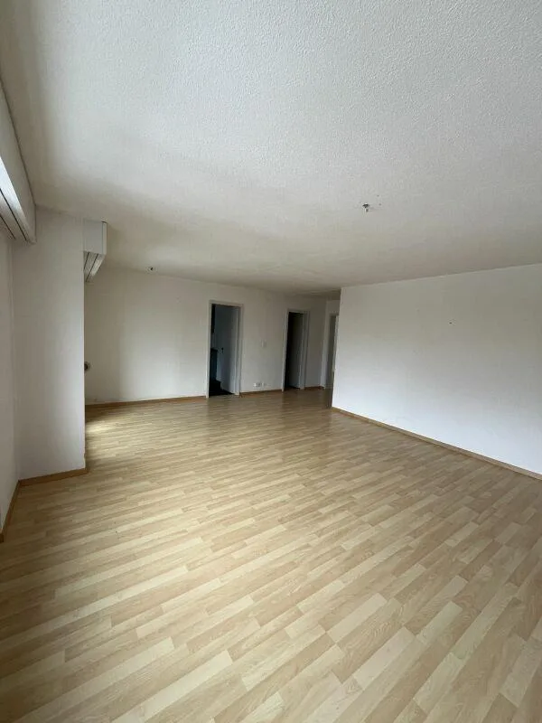 Preiswerte Wohnung mit Balkon an ruhiger Lage