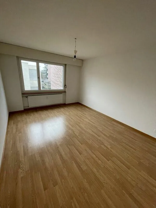 Preiswerte Wohnung mit Balkon an ruhiger Lage