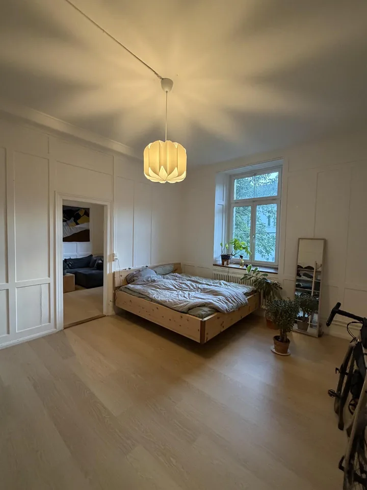 2 Zimmer Altbauwohnung