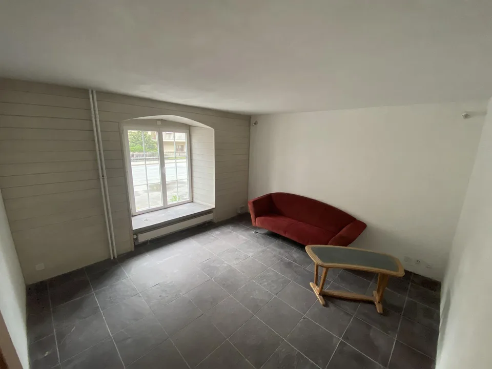 Spezielle Wohnung im Zentrum von Mels zu vermieten