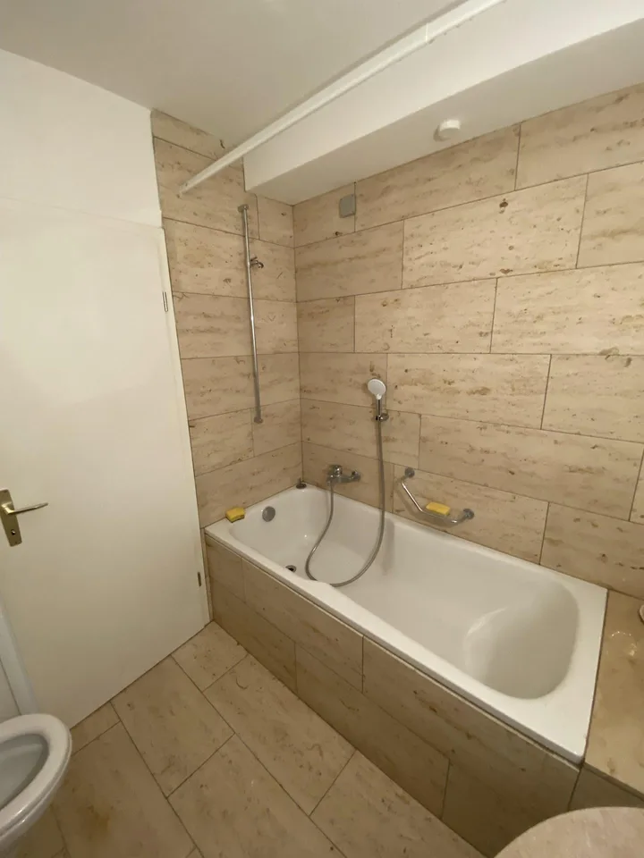 Spezielle Wohnung im Zentrum von Mels zu vermieten