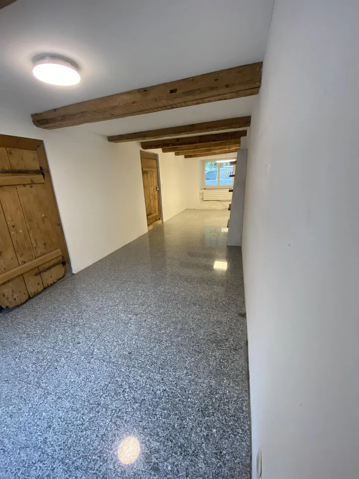 Spezielle Wohnung im Zentrum von Mels zu vermieten