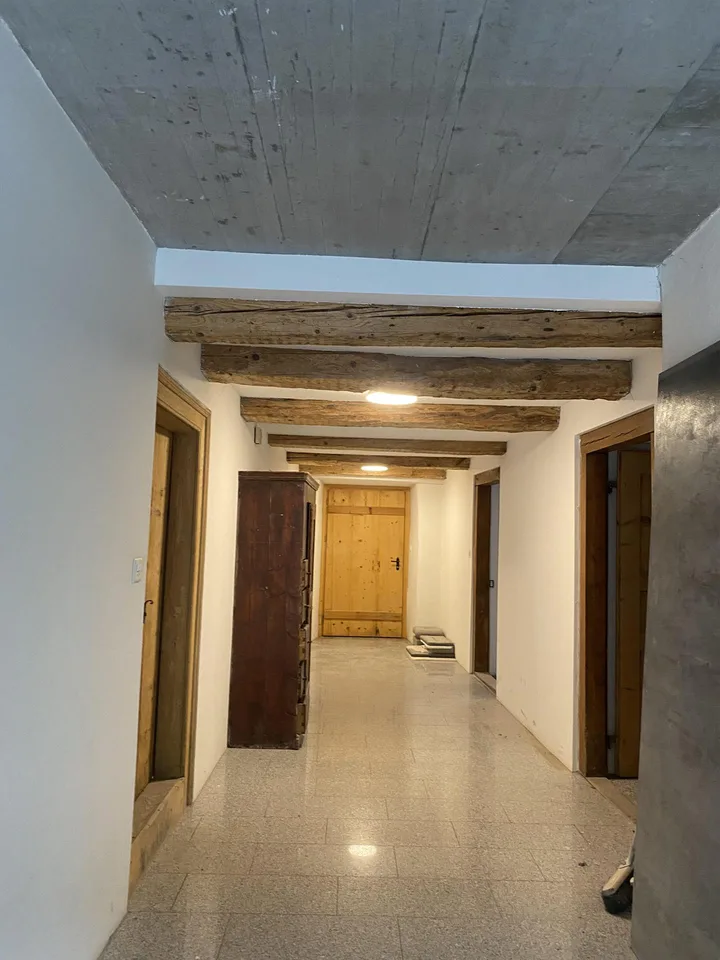 Spezielle Wohnung im Zentrum von Mels zu vermieten