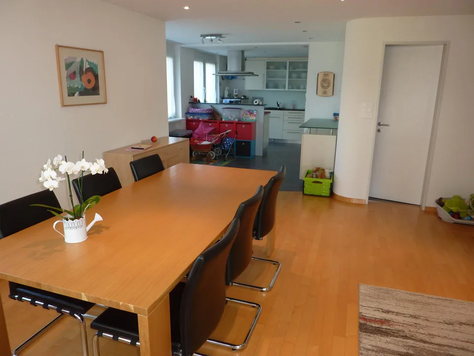 4 Zimmerwohnung mit Super Wintergarten