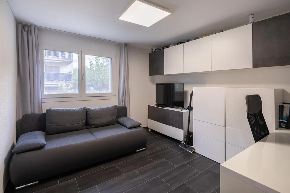 Modern wohnen mit eigenem Garten – attraktive 4.5-Zimmer-Wohnung – photo 5 of 10