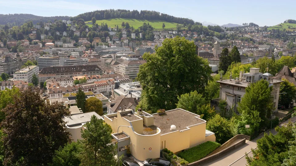 Vivere centralmente a Rosenberg: Appartamento 2.5 stanze modernizzato – foto 2 di 9