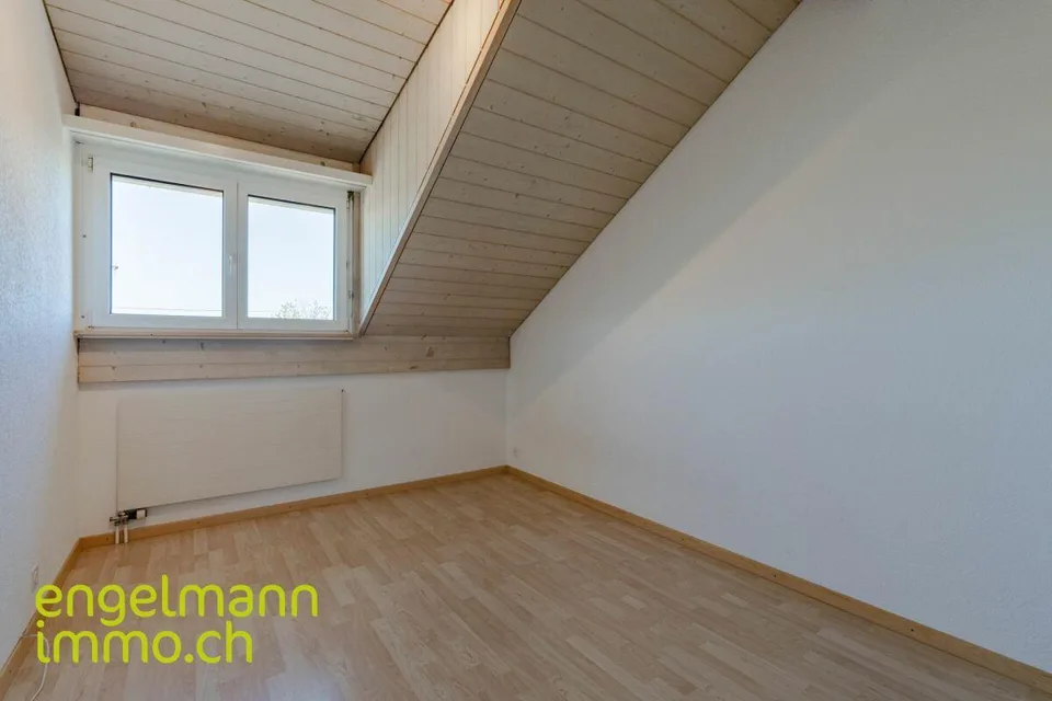 4.5 Zimmerwohnung | Appartement de 4.5 pièces – Foto 8 von 13