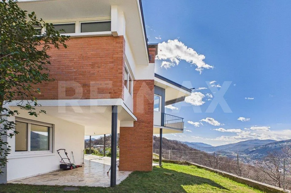 Villa panoramica con grande giardino e vista aperta Breganzona – Foto 8 von 13