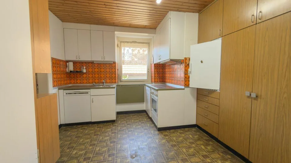 Zweifamilienhaus mit Substanz und Entwicklungspotenzial in Buchs – Foto 2 von 5