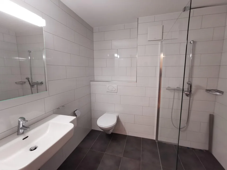 Grosszügige und helle 3.5-Zimmer Wohnung