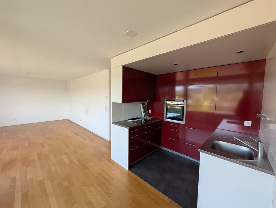 Grosszügige und helle 3.5-Zimmer Wohnung