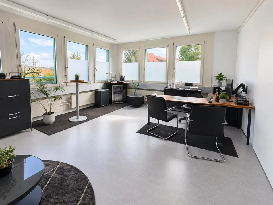 Helles Büro/ Studioraum – photo 2 sur 5