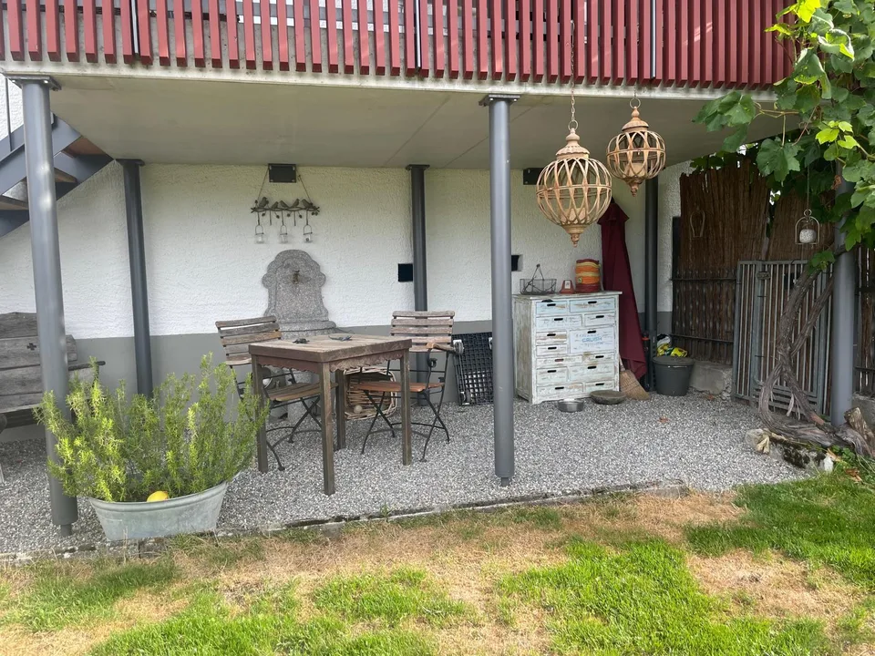 3.5 Zi-Wohnung mit Balkon und eigenem Garten