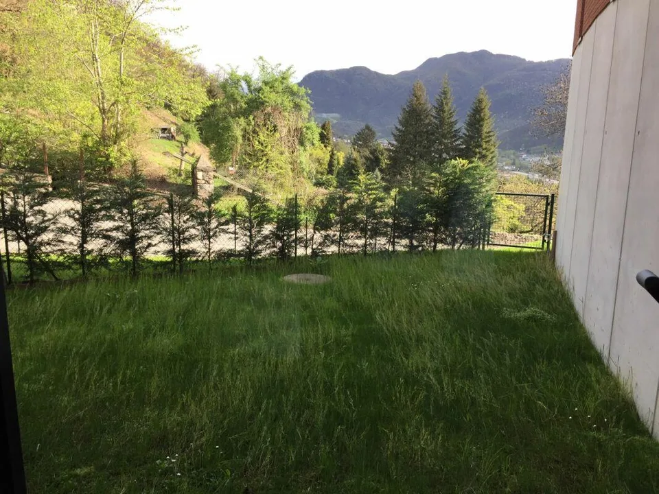 APPARTAMENTO DUPLEX 2.5 LOCALI CON GRANDE GIARDINO