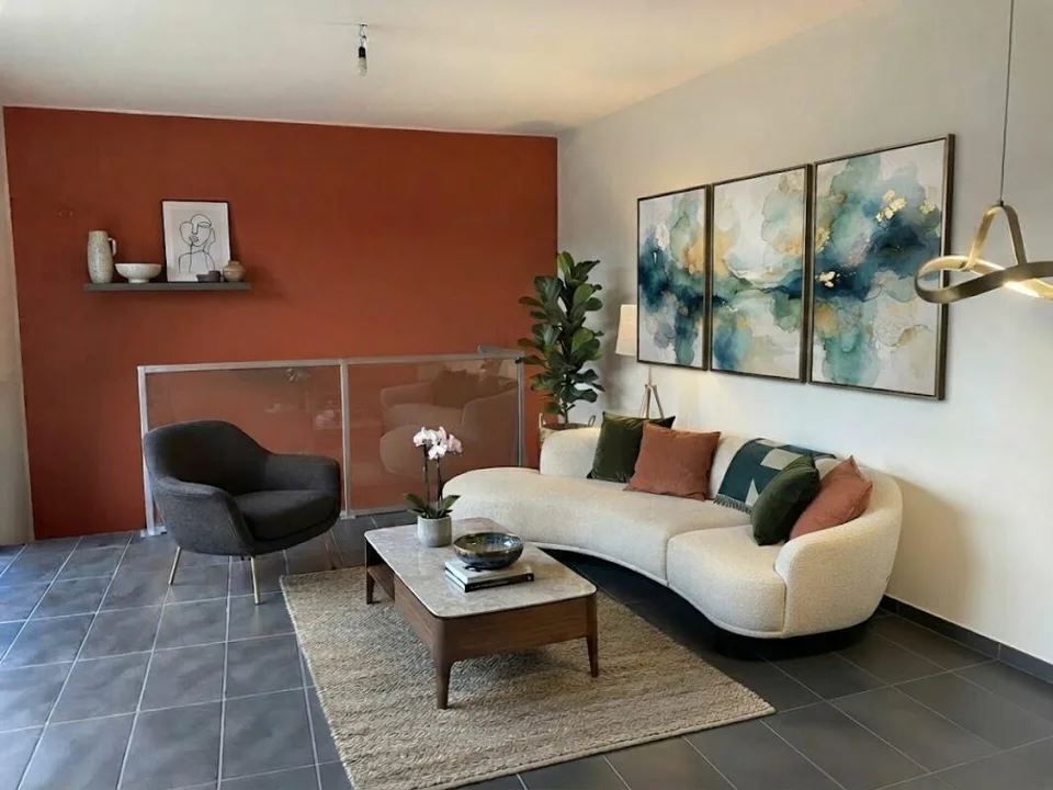 APPARTAMENTO DUPLEX 2.5 LOCALI CON GRANDE GIARDINO