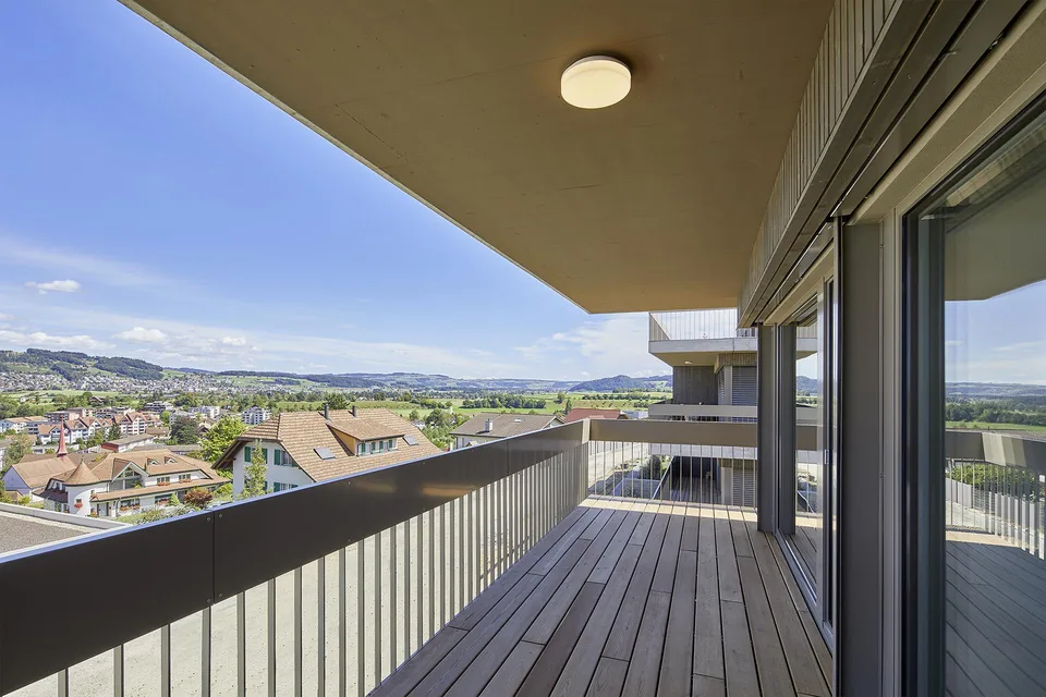 Moderne 3.5 Zimmerwohnung mit Weitblick
