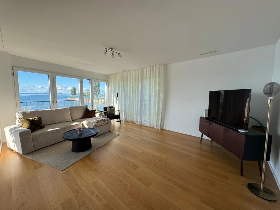 Einmaliger Seeblick zum Verlieben!