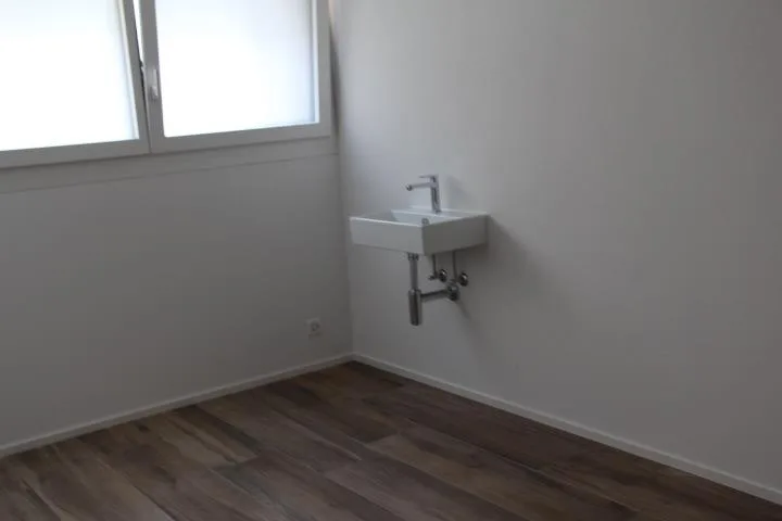 Praxis oder Büro zu vermieten – Foto 11 von 13