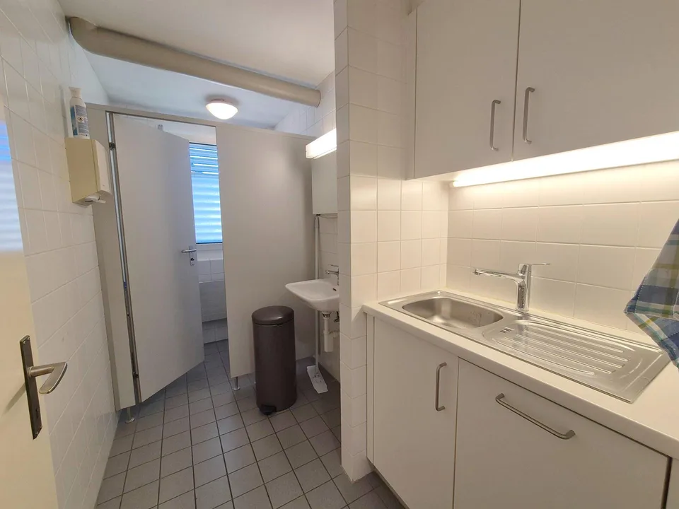 Bürofläche im Zentrum von Birsfelden – Foto 8 von 11
